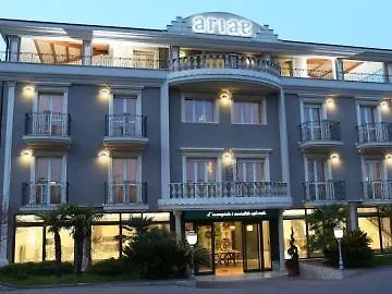 Ariae Dependance - Alihotels 호텔 산 조반니 로톤도
