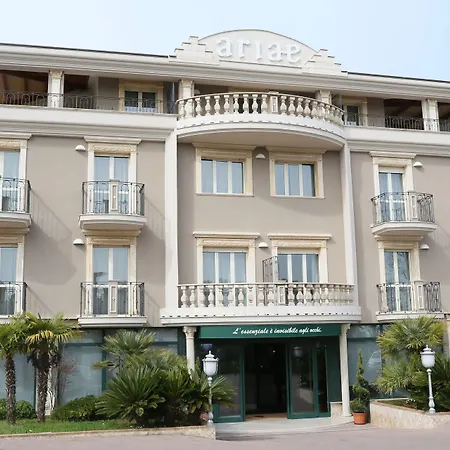 Ariae Dépendance - Alihotels Hotel 4*