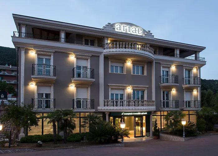Hotel Ariae Dépendance - Alihotels 4*